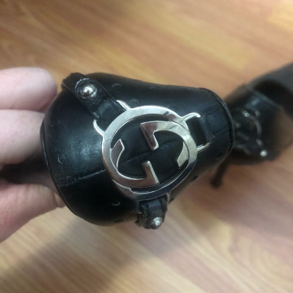 Vintage Gucci Heels - Picture 4 of 8